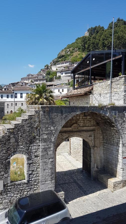 White Villa Berat Exterior foto