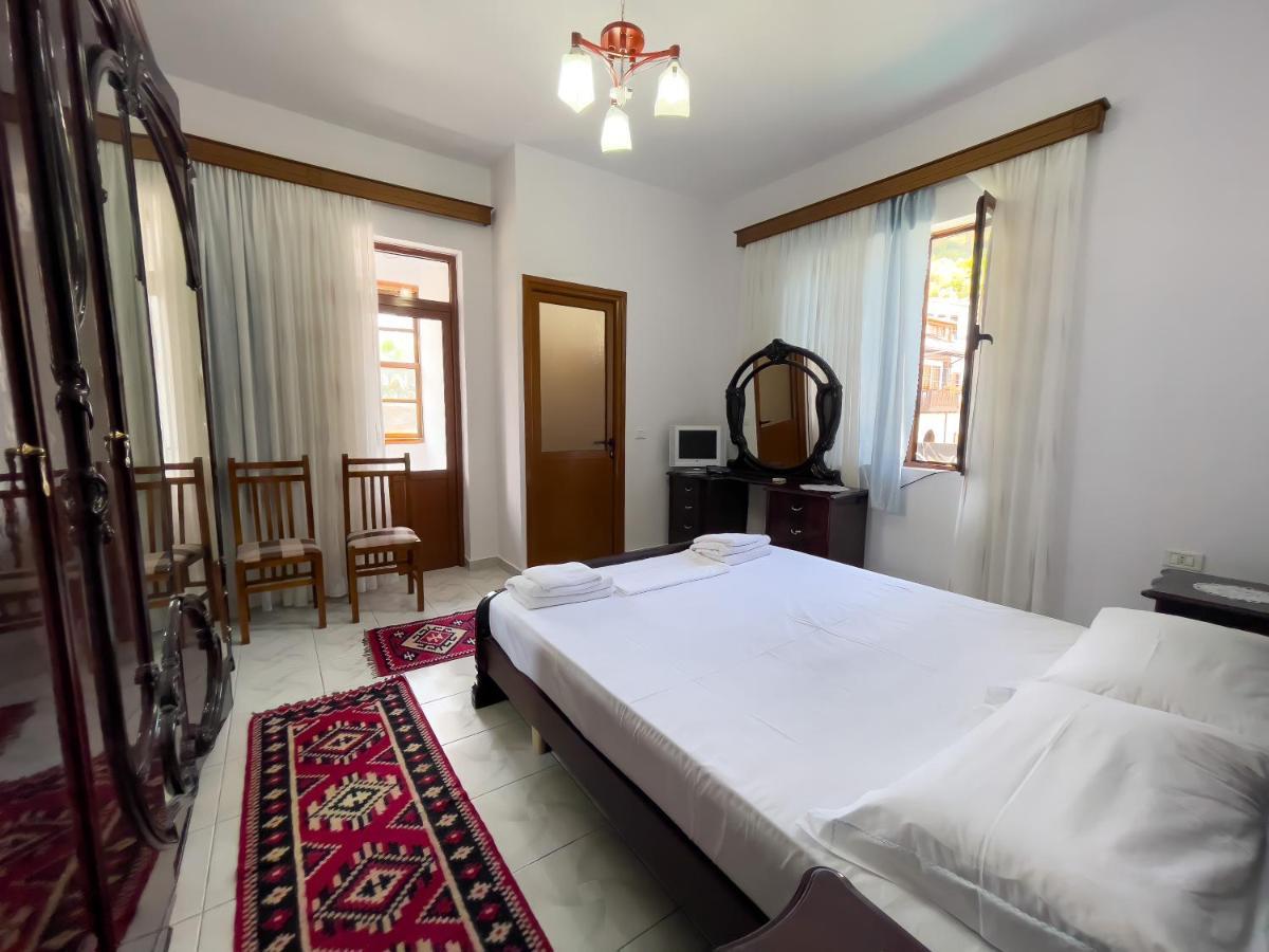 White Villa Berat Exterior foto