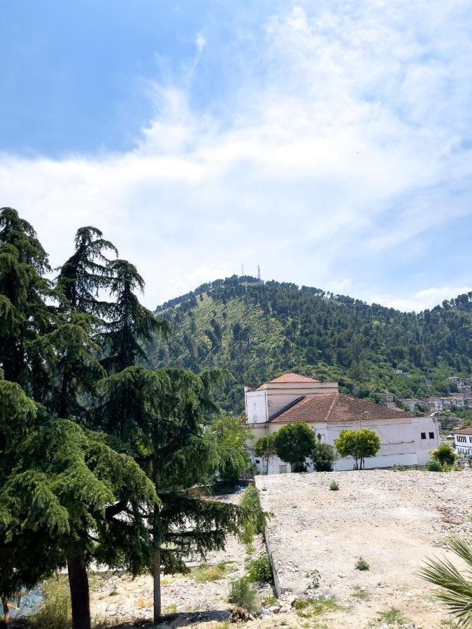 White Villa Berat Exterior foto