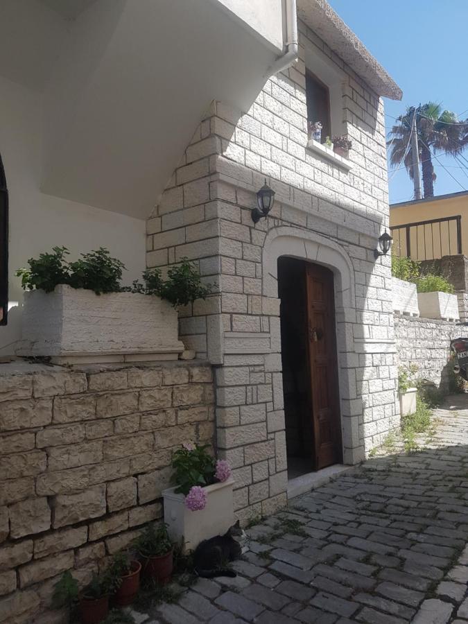 White Villa Berat Exterior foto